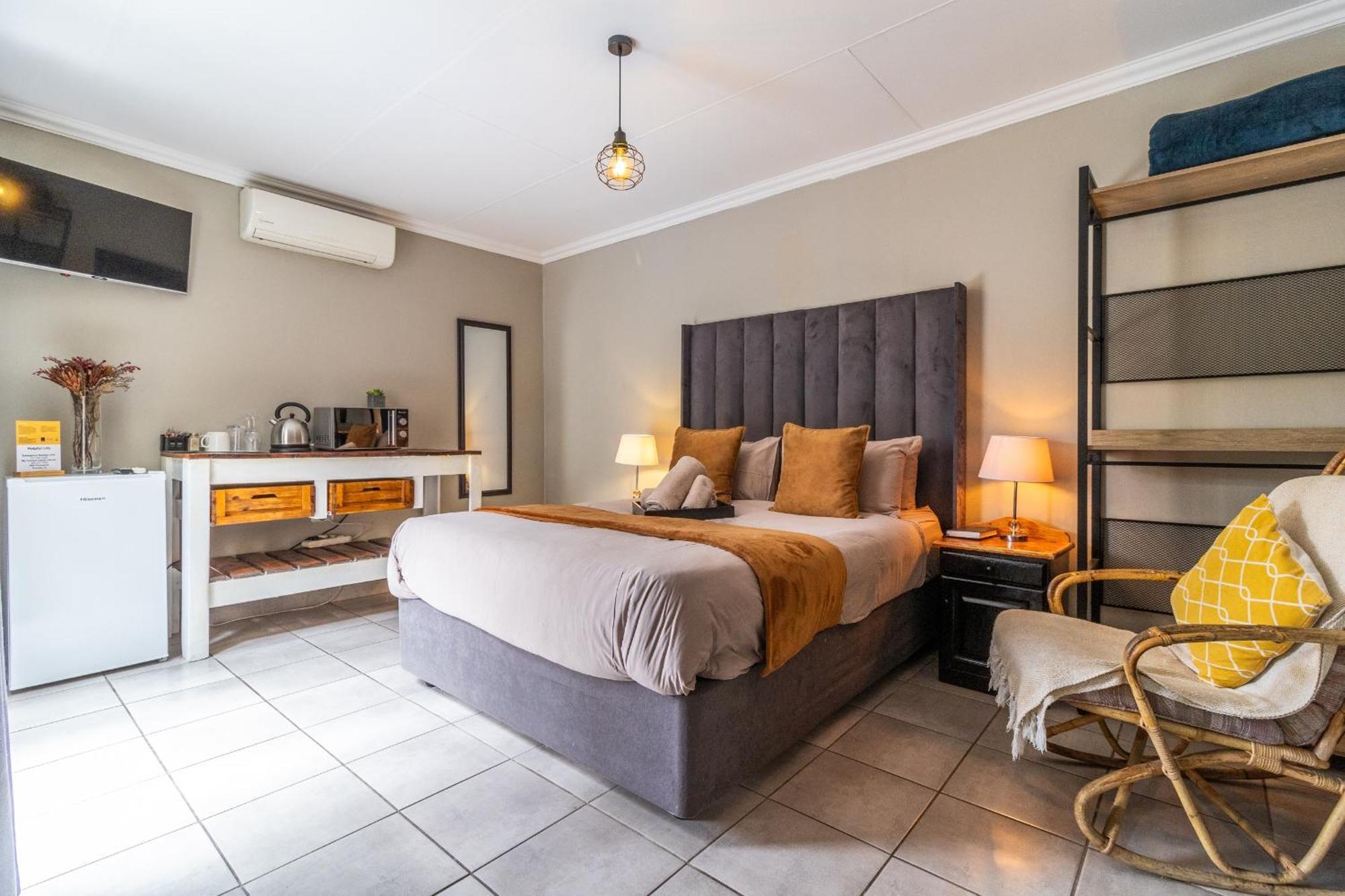 Bosveld In Die Stad 2 Guesthouse Alberton Dış mekan fotoğraf